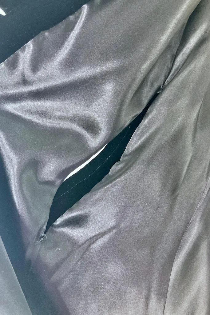 Vintage 1960s Black Velvet Cape